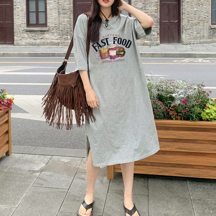 ロゴプリントTシャツワンピース[品番：PVBW0009152