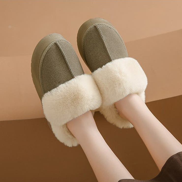 ライトカーキ | 厚底フェイクムートン裏ボアスリッポンサンダル | privatebeach