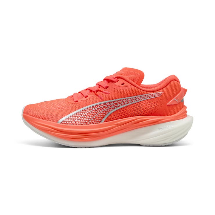 プーマ ランニングシューズ ディヴィエイトニトロ3 マラソンシリーズ ウィメンズ PUMA公式】ウィメンズ ディヴィエイト ニトロ 3 ランニングシューズ
