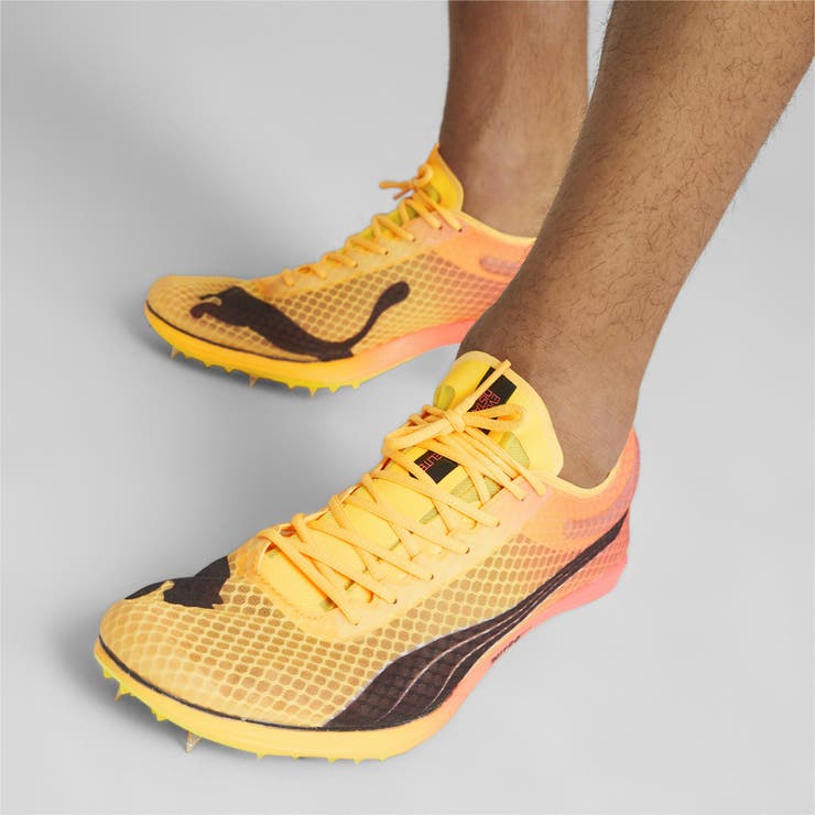 公式】UAフロー（超軽量で高速化）｜UNDER ARMOUR（アンダー