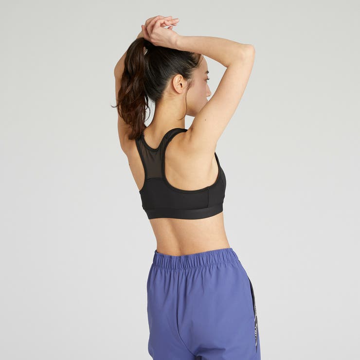 ウィメンズ トレーニング ベーシック スポーツ ブラトップ ミディアムサポート | PUMA | 詳細画像2 