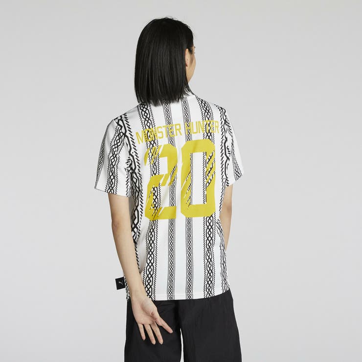 ユニセックス PUMA x モンスターハンター フットボール 半袖 Tシャツ
