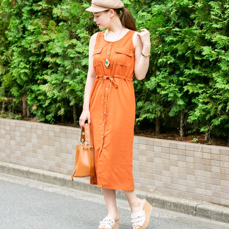 リネンLIKEサファリ風ノースリーブ前縛りロングワンピース[品番