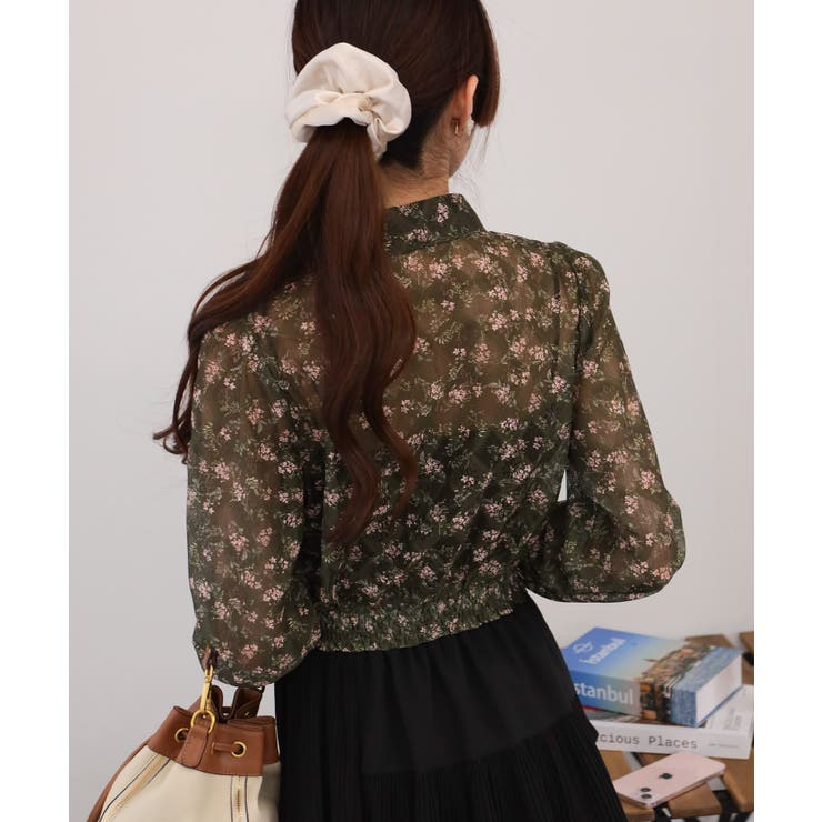 小花柄 裾シャーリング クロップド丈 長袖ブラウス | Pumpkin  Port | 詳細画像24 