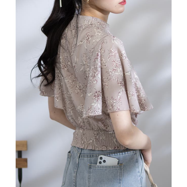 パールボタン ピンタック フレア袖 クロップド ブラウス | Pumpkin  Port | 詳細画像14 