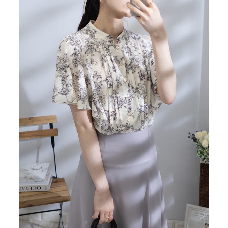 パールボタン ピンタック フレア袖 クロップド ブラウス | Pumpkin  Port | 詳細画像5 