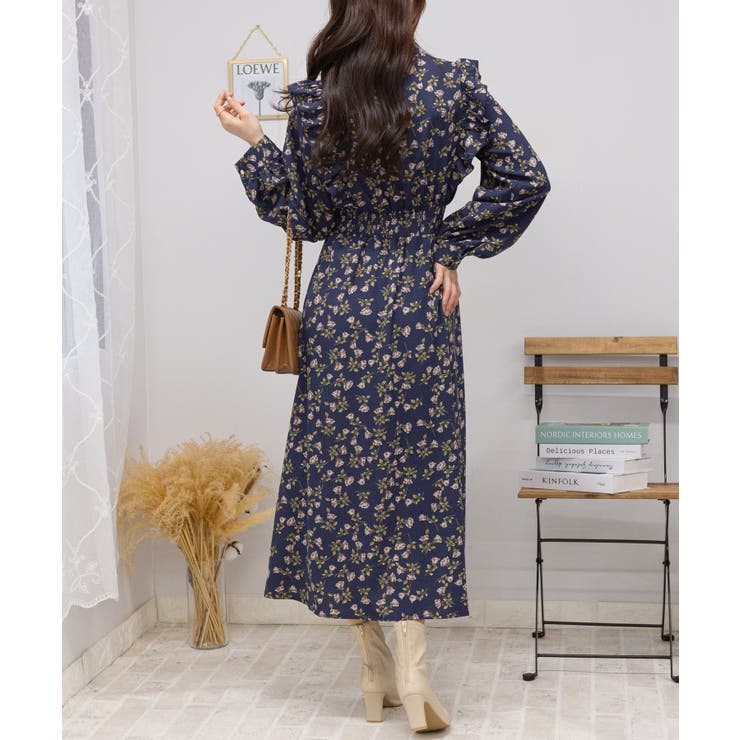 Bonpoint【新品タグ付き】花柄 フリル長袖 ワンピース 150cm14A 花柄 ピンタック フリル長袖 ロングワンピース[品番