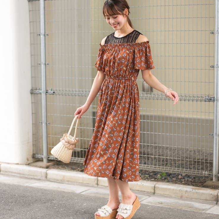 花柄 レース 黒 タンクトップドッキングオフショルダー風 ロングワンピース 品番 Ppnw Pumpkin Port パンプキンポート のレディースファッション通販 Shoplist ショップリスト