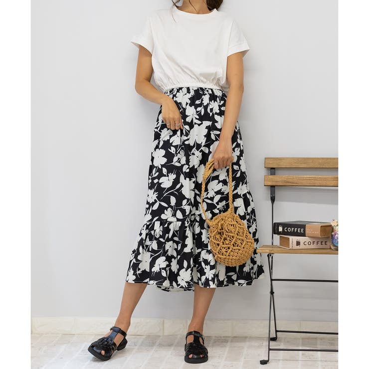 Tシャツ +モノトーン花柄スカート ドッキングロングワンピース