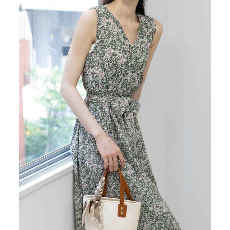 カシュクール ロングワンピース ボタニカル柄 ルーズ ポケット ナチュラルでおしゃれなボタニカル柄のカシュクールロング