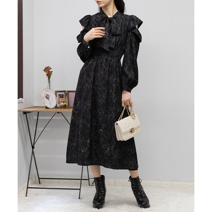 花柄 肩あきフリル ボウタイ[品番：PPNW0003815]｜Pumpkin Port