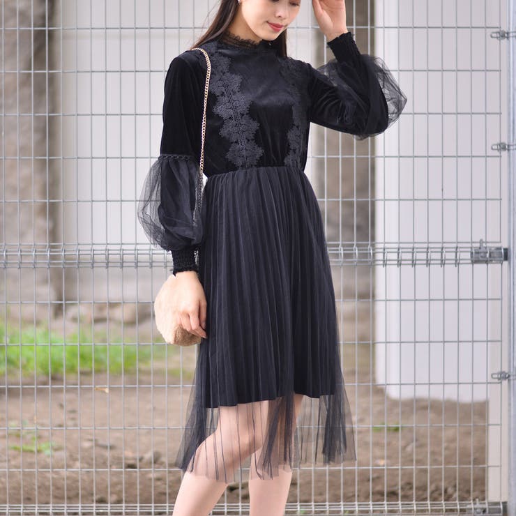 ベロア?チュールプリーツ レース使いロング長袖ワンピース[品番