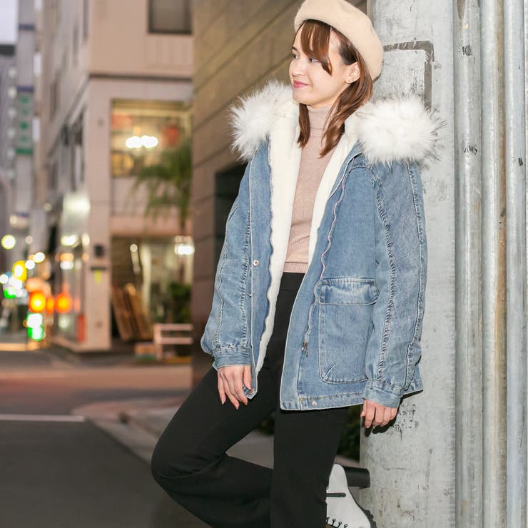 ダメージデニム 裏ファー付きBIGファーフードブルゾン[品番
