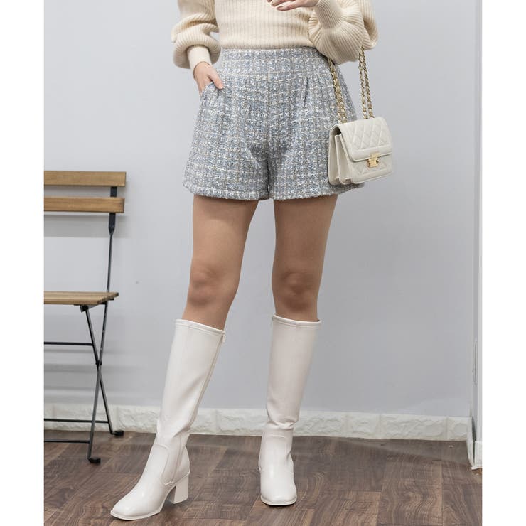 ポワンシルエット ラメ ツィード タック入り ショートパンツ 美脚魅せ