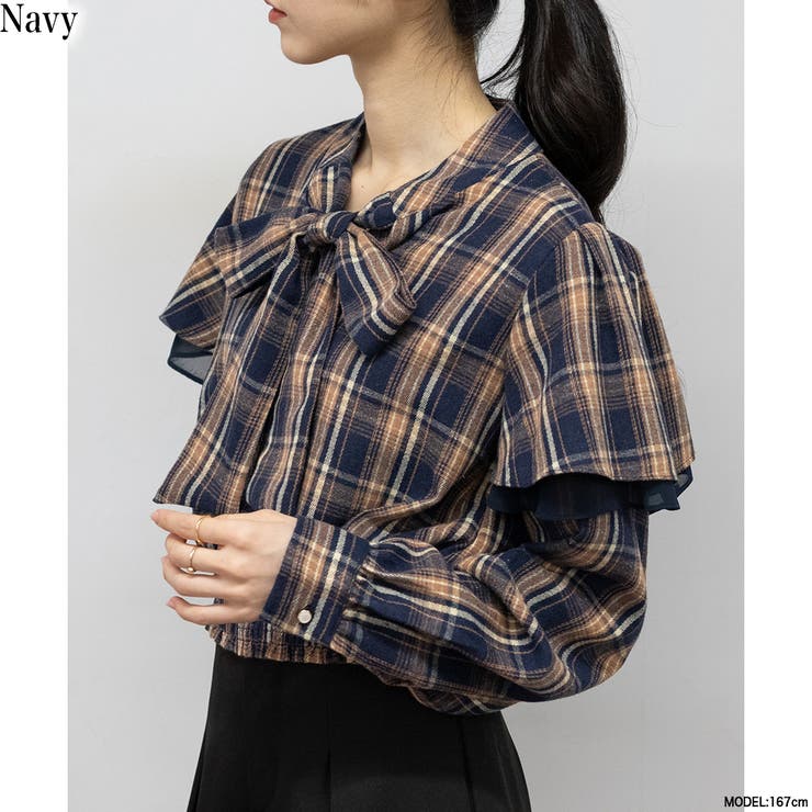 美品　バーバリー　ブラウス ボウタイ　リボン ノバチェック ブラック　44 美品 バーバリー ブラウス ボウタイ リボン ノバチェック ブラック 44