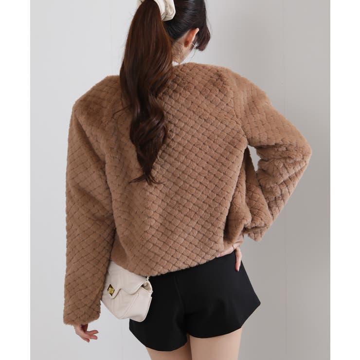 パールボタン キルティング フェイクファー ジャケット | Pumpkin  Port | 詳細画像23 