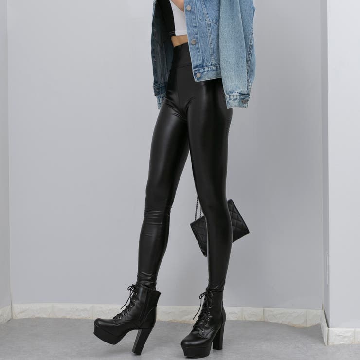 美脚見え フェイクレザー レギンス[品番：PPNW0003383]｜Pumpkin Port