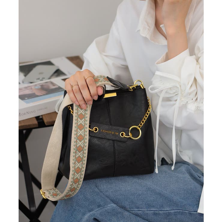 和牛 ストラップ 楽天市場】Fender ギターストラップ 2'' MONOGRAMMED STRAP