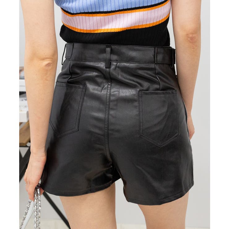 W ボタンフェイクレザー サイドZIP ショートパンツ[品番：PPNW0004362