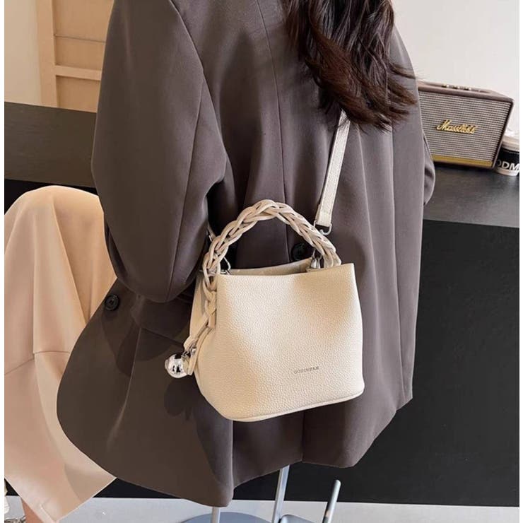 ショルダーバック 2025AW新作】モノグラムナイロンジャガード 縦長2WAYショルダー