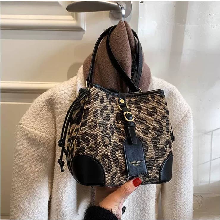 ヒョウ柄 巾着タイプ ショルダーバッグ[品番：PPNW0004422