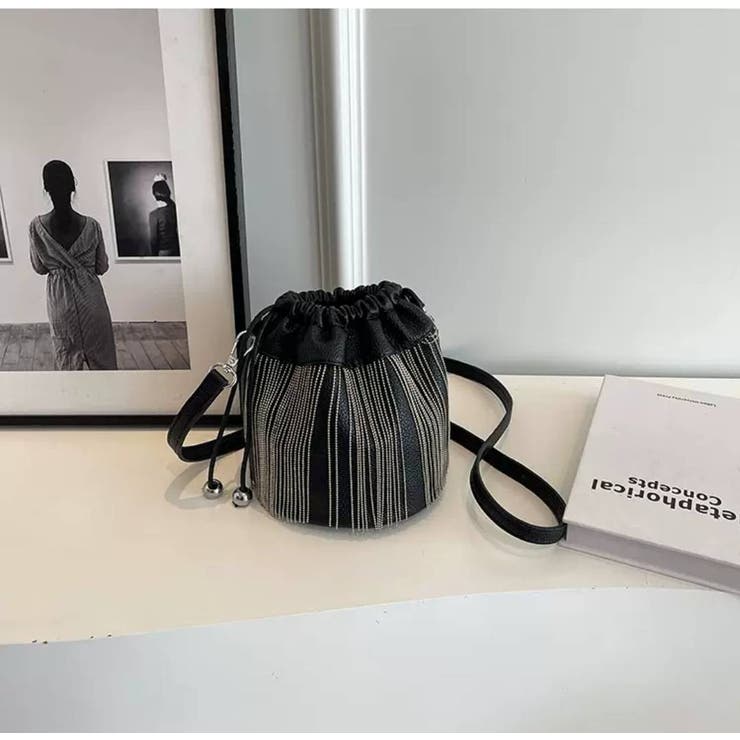 ISSEI MIYAKE フリンジ 巾着 PLEATS PLEASE ISSEY MIYAKEのフリマ