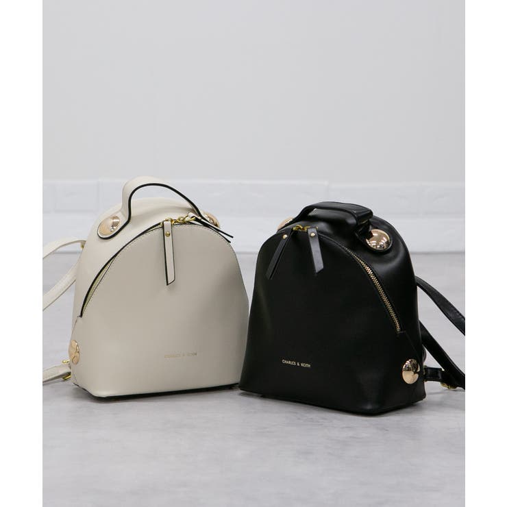 トリーバーチ リュック ナイロン 黒 A4可 軽量ゴールド金具 Tory Burch 