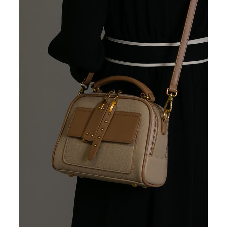 ロゴベルト付Wファスナーチャーム付スクエアショルダーバッグ | Pumpkin  Port | 詳細画像37 