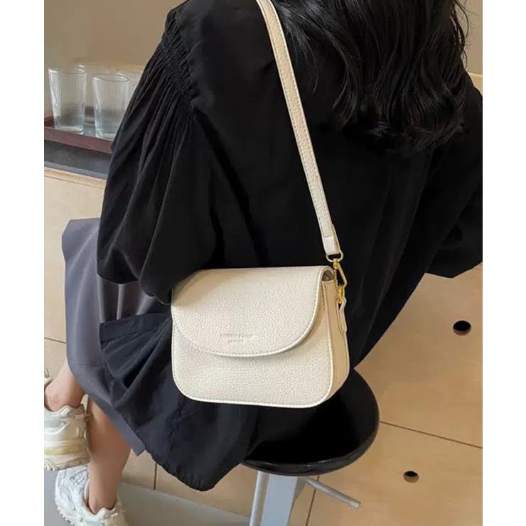 ロゴポイント ラウンド型フラップショルダーバッグ | Pumpkin  Port | 詳細画像6 