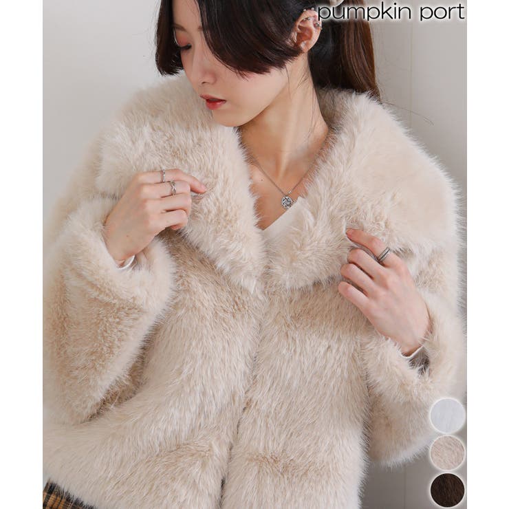 ビッグ襟 フェイクファー 両脇ポケ付き ショート丈コート | Pumpkin  Port | 詳細画像1 