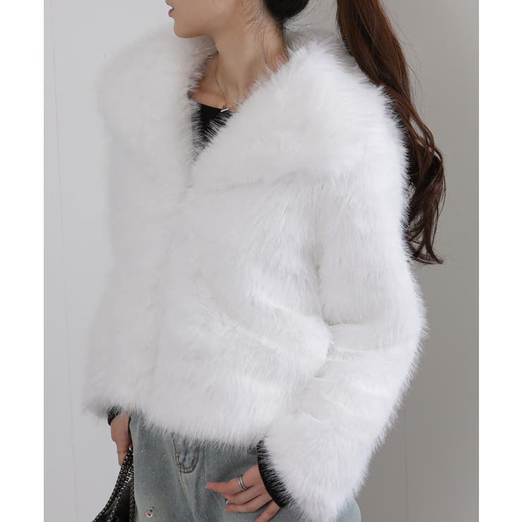 ビッグ襟 フェイクファー 両脇ポケ付き ショート丈コート | Pumpkin  Port | 詳細画像23 