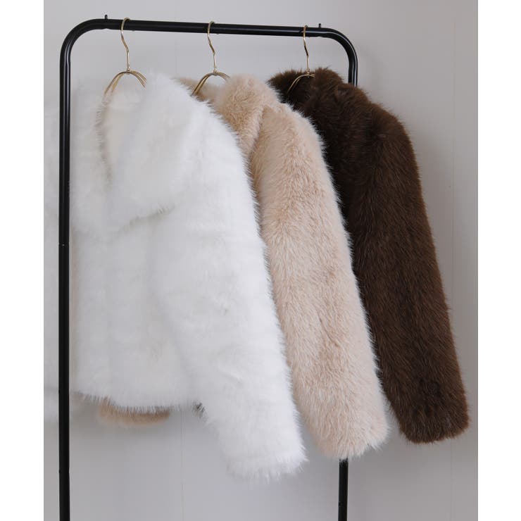 ビッグ襟 フェイクファー 両脇ポケ付き ショート丈コート | Pumpkin  Port | 詳細画像25 