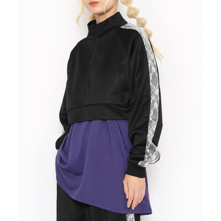 美品・新品未使用プニュズのNAOMIジャージ