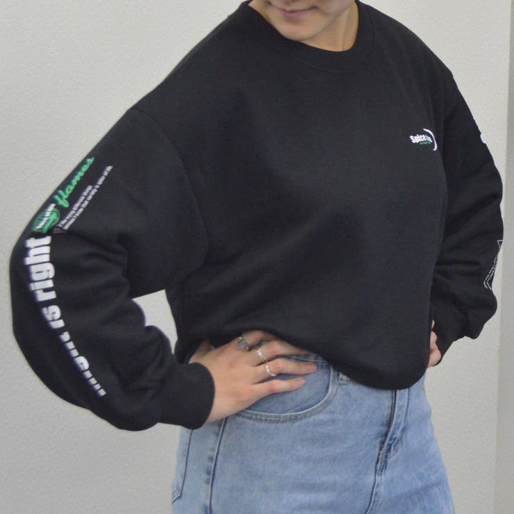 ブラック | 裏毛 短丈プルオーバー(ストリート ロゴ) | ＆soiree