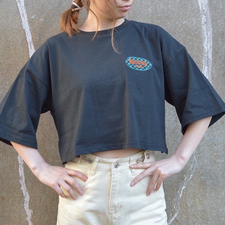 named collective キス　クロップド丈　tシャツ　ミニ丈 named collective キス クロップド丈 tシャツ ミニ丈 kith T