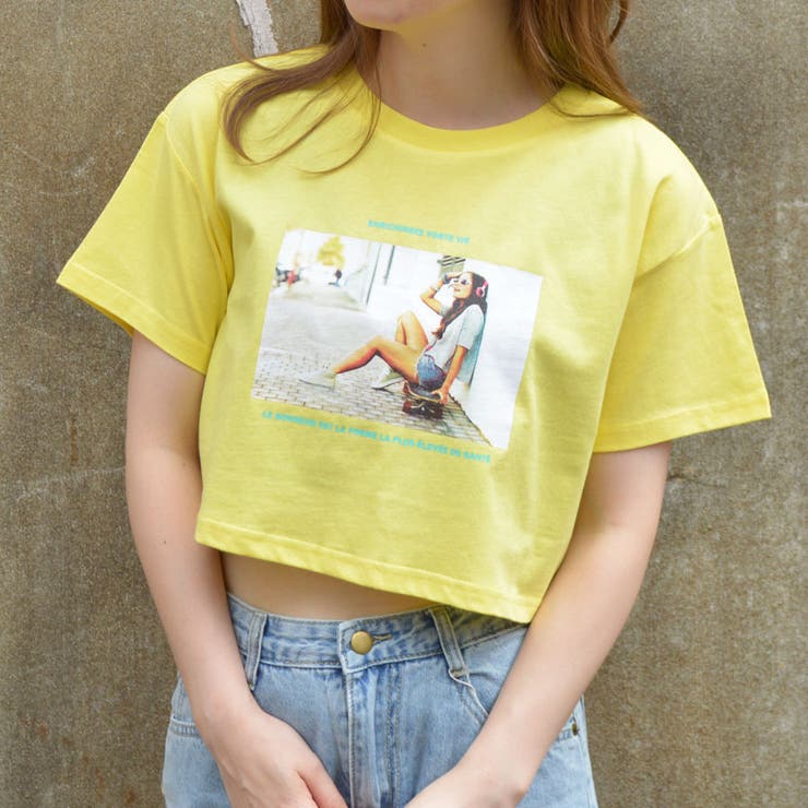 イエロー | ショート丈Tシャツ(ガールフォト) プリントTシャツ 半袖 | ＆soiree