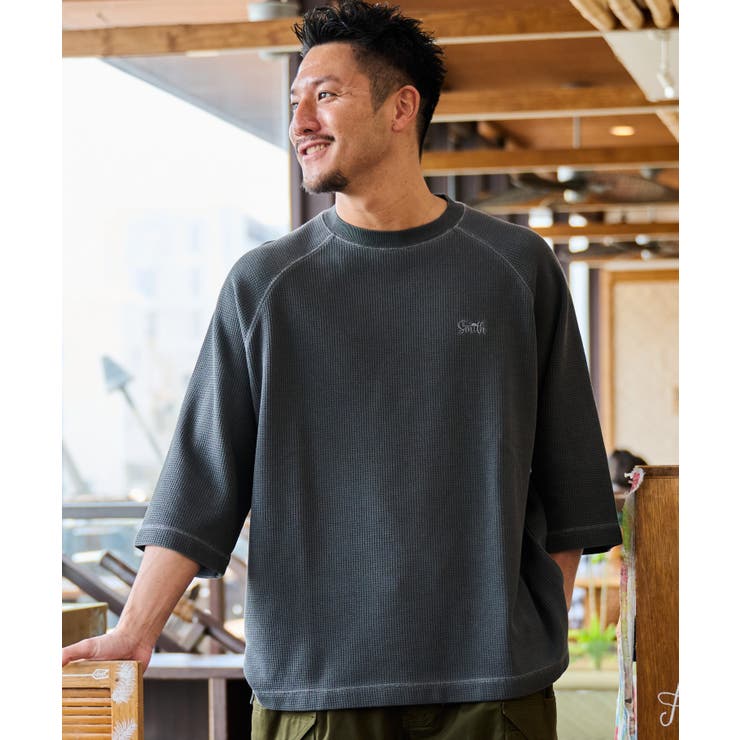 スミクロ | SUNNY SMITH ピグメントワッフル ラグランロゴ刺繍Ｔシャツ | MODISH GAZE