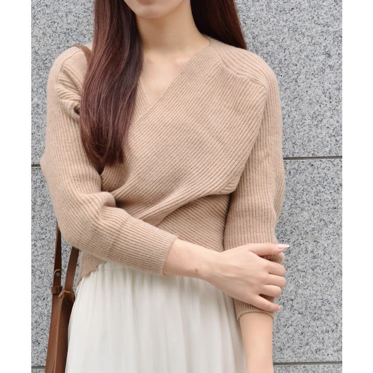 ベージュ | フロントクロスニットトップス | ＆soiree