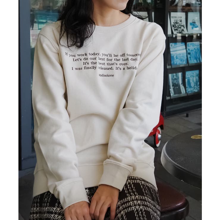 メッセージ刺繍裏毛スウェットクルーネックプルオーバー | ＆soiree | 詳細画像1 