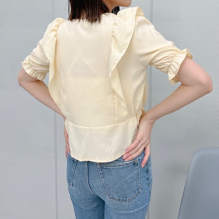 Vネックフリルブラウス | ＆soiree | 詳細画像4 