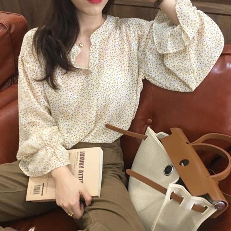 フラワーパターンVカットブラウス | ＆soiree | 詳細画像8 