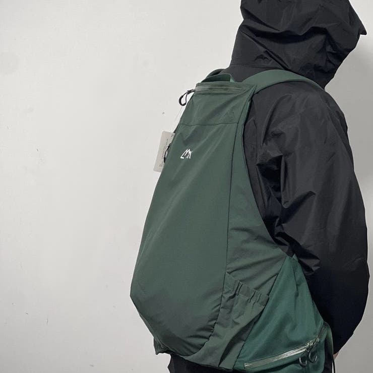 超大容量 多機能 ベストリュック | RAiseNsE  | 詳細画像15 