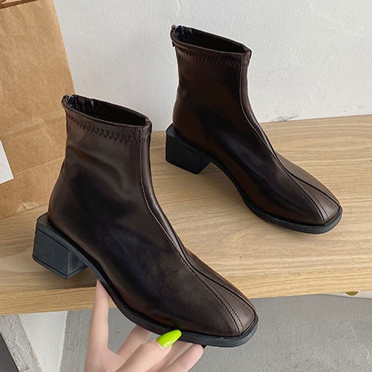 スクエアトゥ太ヒールショートブーツ 秋 冬 靴 品番 Rkkw Rakuku ラクク のレディース ファッション通販 Shoplist ショップリスト