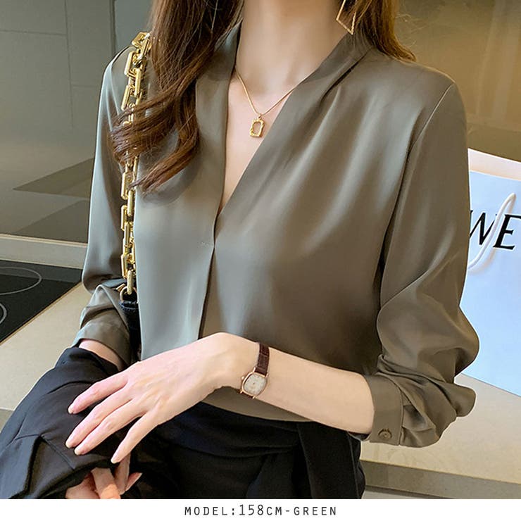 サテン調Vネックタックブラウス オフィスブラウス | RAKUku | 詳細画像17 