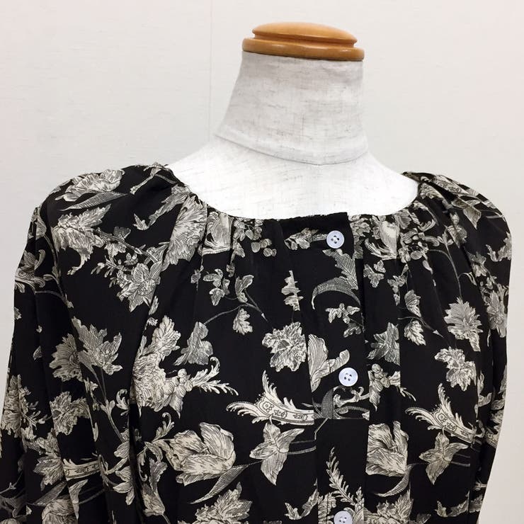ウエストリボン花柄ロングワンピース[品番：RKKW0002475