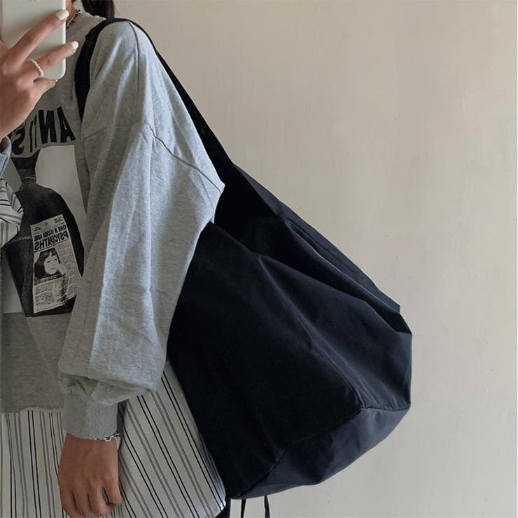 ナイロン スポーティーショルダーバッグ メッセンジャー レディース メンズ | RAKUku | 詳細画像5 