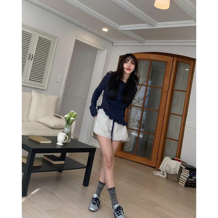 フリルシアートップス アシメントリー ロンT シンプル 個性的 長袖 無地 | RAKUku | 詳細画像7 