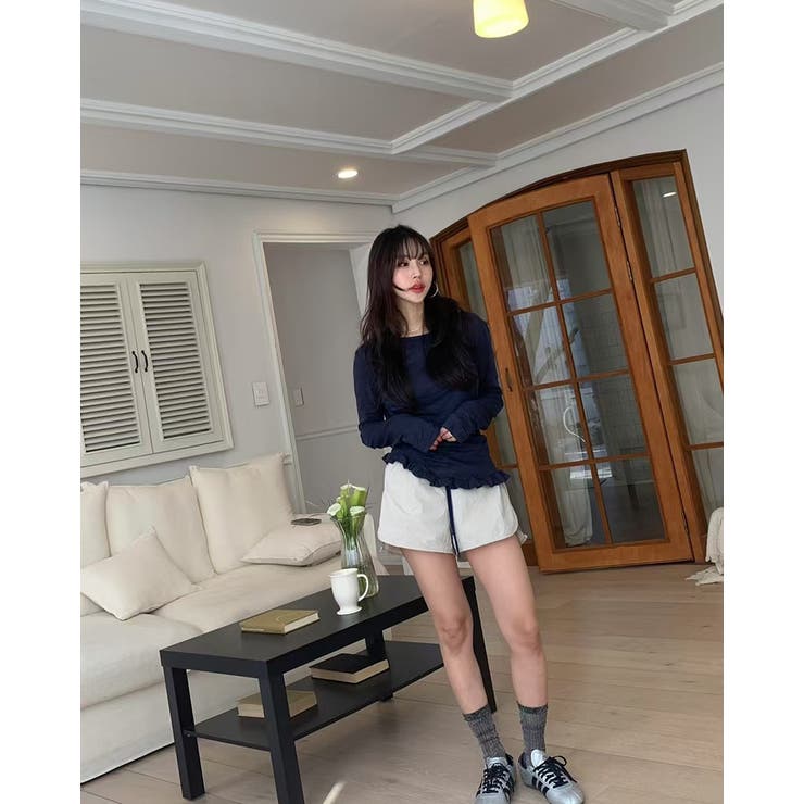 フリルシアートップス アシメントリー ロンT シンプル 個性的 長袖 無地 | RAKUku | 詳細画像8 