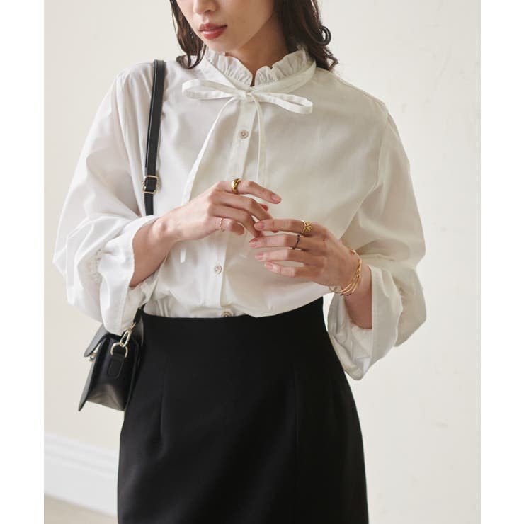 ホワイト | プチフリルリボン付きブラウス | RANAN