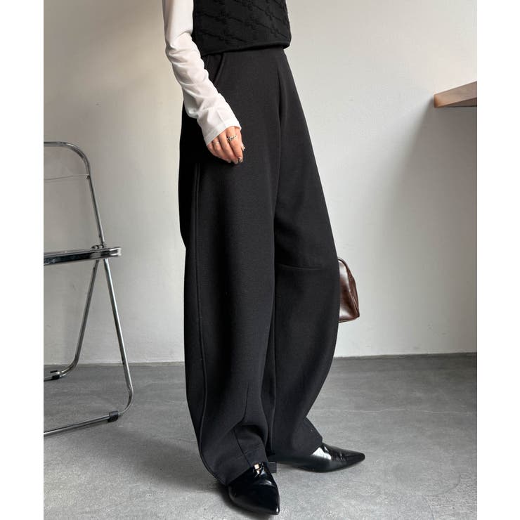 ブラック | フェイクウールバレルレッグカーブパンツ | RANAN